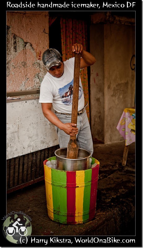 Roadside handmade icemaker, Mexico DF
