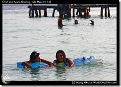 Cristi and Ivana floating, Isla Mujeres (2)